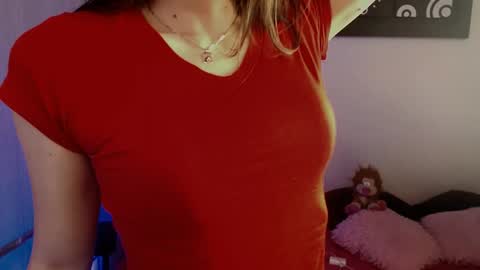 Snapshot of camila_ventura chatting on 05-28-26, 01:19 Camila ventura online show from 05-28-26, 01:19