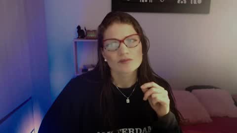 Snapshot of camila_ventura chatting on 05-30-26, 12:02 Camila ventura online show from 05-30-26, 12:02