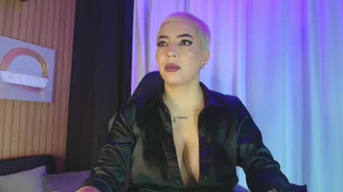    online show from 12-02-25, 07:03