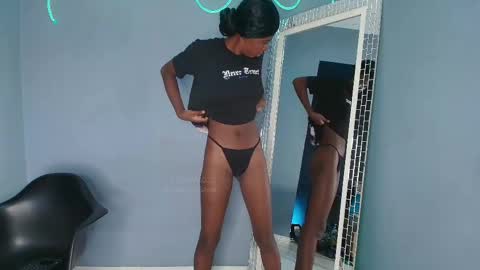 C A M I L A  online show from 09-23-25, 09:07