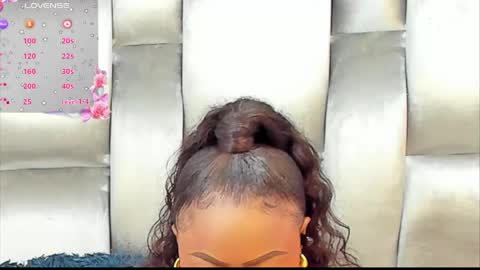 camila benitez online show from 04-23-26, 12:04