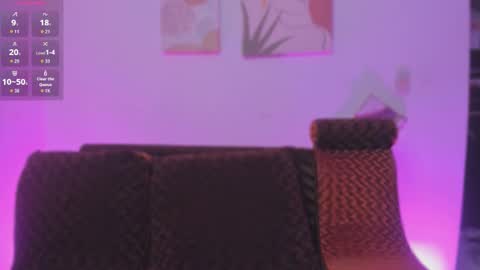 Snapshot of camilafoox7 chatting on 10-27-25, 08:13 Camila Foox online show from 10-27-25, 08:13