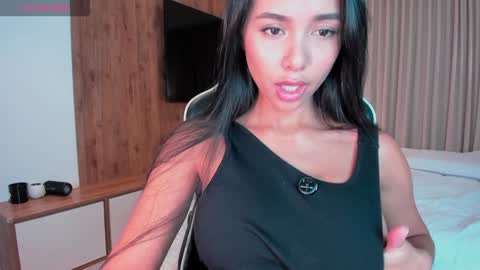 Camila online show from 02-03-26, 12:09