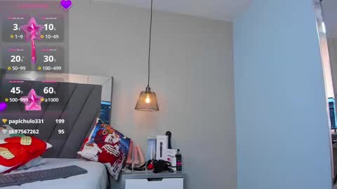 Snapshot of camilagray2 chatting on 12-17-24, 02:12 CAMILA  online show from 12-17-24, 02:12