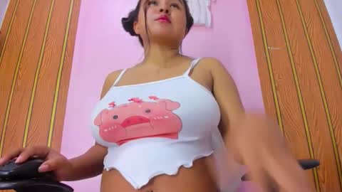 camila online show from 10-31-25, 02:07