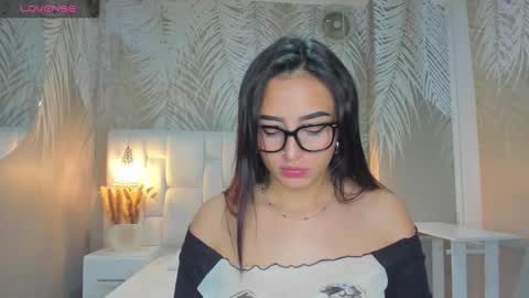 Camila  online show from 12-21-25, 03:02