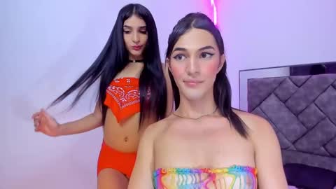 Snapshot of camilajhoones chatting on 12-25-24, 01:30 camilajhoones online show from 12-25-24, 01:30