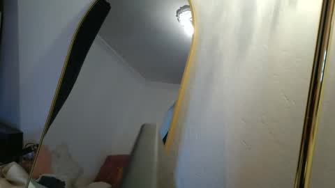 camilamarsh online show from 11-12-25, 02:50