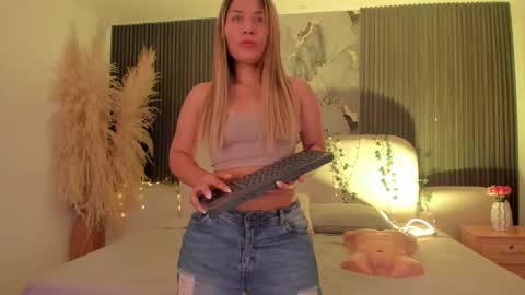 camila preston online show from 03-22-26, 05:55