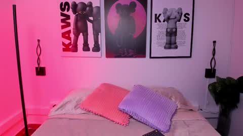 Camila  online show from 12-14-25, 06:01