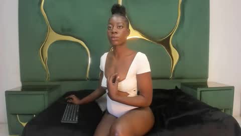 Cami online show from 03-21-26, 04:21