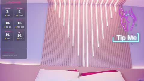 Snapshot of camile_cute chatting on 11-19-25, 09:15 camile_cute online show from 11-19-25, 09:15