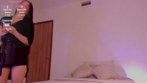 Camile online show from 10-03-25, 06:54