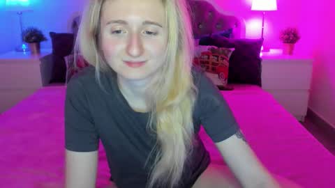 camilladreamer online show from 01-10-26, 05:15