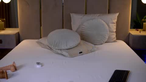 Camy online show from 10-07-25, 07:55