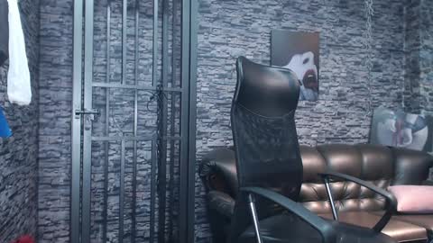 Snapshot of camille_diaz19 chatting on 02-01-25, 10:23 Camille online show from 02-01-25, 10:23