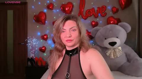 Camille Game online show from 04-28-26, 08:52