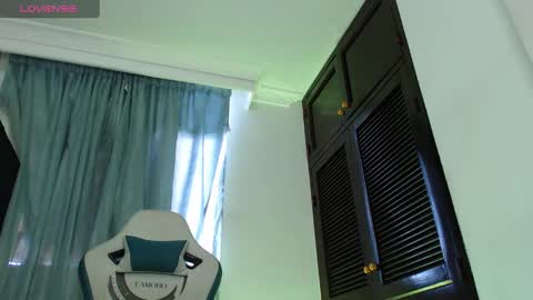 camilo_contre21 online show from 12-04-24, 09:24