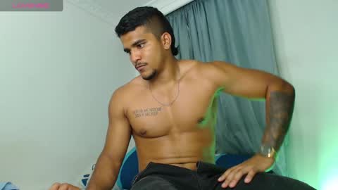 camilo_contre21 online show from 01-11-25, 11:35