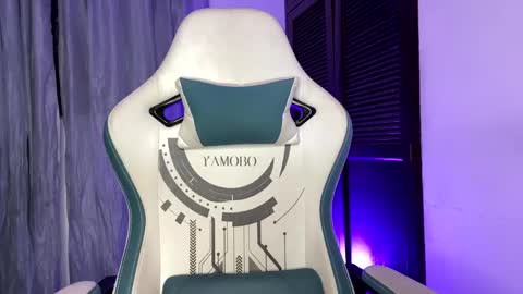 camilo_contre21 online show from 02-05-25, 11:39