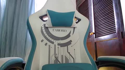 camilo_contre21 online show from 02-13-25, 07:52