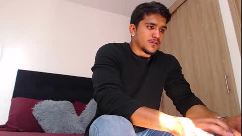 camilo_contre21 online show from 09-24-25, 07:50
