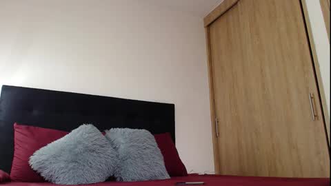 camilo_contre21 online show from 09-30-25, 06:57