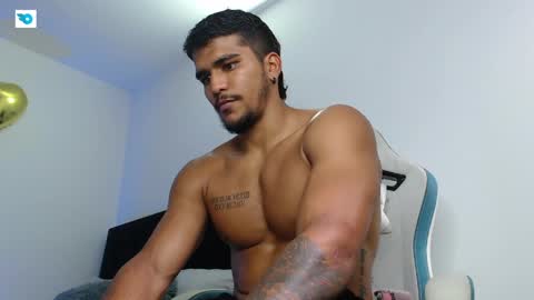 camilo_contre21 online show from 05-26-26, 06:26