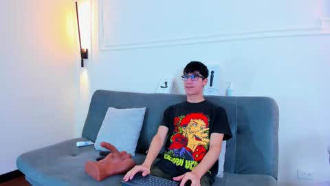 Camilo online show from 11-30-25, 01:53