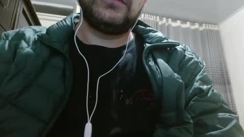 Snapshot of camiloking17 chatting on 12-15-24, 04:40 camilo online show from 12-15-24, 04:40