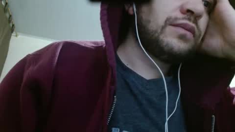 Snapshot of camiloking17 chatting on 02-26-25, 07:09 camilo online show from 02-26-25, 07:09