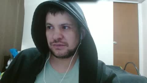 Snapshot of camiloking17 chatting on 09-14-25, 02:11 camilo online show from 09-14-25, 02:11