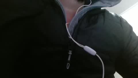 Snapshot of camiloking17 chatting on 09-28-25, 07:03 camilo online show from 09-28-25, 07:03