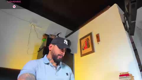 Camilo online show from 09-16-25, 02:07