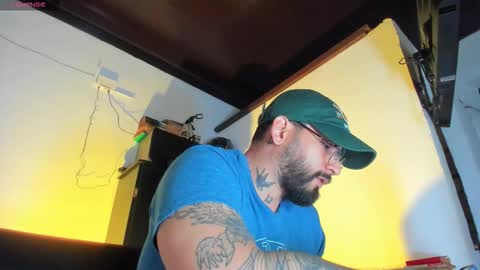 Camilo online show from 10-04-25, 01:20