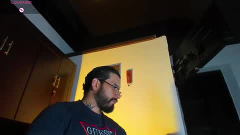 Snapshot of camilomayer chatting on 01-13-26, 02:00 Camilo online show from 01-13-26, 02:00