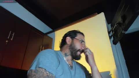 Snapshot of camilomayer chatting on 02-27-26, 02:50 Camilo online show from 02-27-26, 02:50