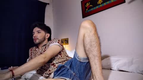 Snapshot of camilosaennz chatting on 01-26-25, 03:38 camilo online show from 01-26-25, 03:38