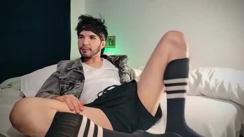 Snapshot of camilosaennz chatting on 02-07-25, 03:34 camilo online show from 02-07-25, 03:34