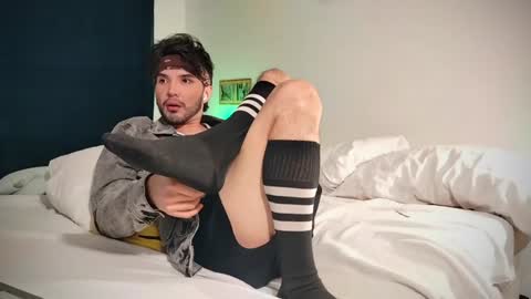 Snapshot of camilosaennz chatting on 02-07-25, 06:35 camilo online show from 02-07-25, 06:35