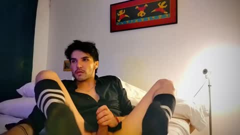 Snapshot of camilosaennz chatting on 02-09-25, 09:16 camilo online show from 02-09-25, 09:16