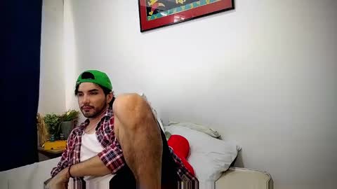 Snapshot of camilosaennz chatting on 03-10-25, 10:24 camilo online show from 03-10-25, 10:24