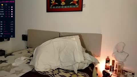 Snapshot of camilosaennz chatting on 10-01-25, 02:06 camilo online show from 10-01-25, 02:06