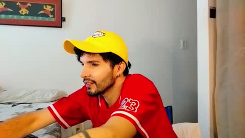 Snapshot of camilosaennz chatting on 11-27-25, 04:31 camilo online show from 11-27-25, 04:31