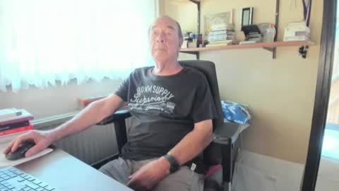 Cammee online show from 07-10-26, 10:51