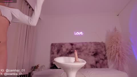 Laura Camila online show from 01-05-25, 12:42