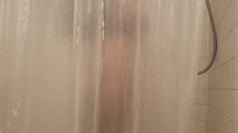 Snapshot of camronleehamilton chatting on 10-29-25, 07:59 camronleehamilton online show from 10-29-25, 07:59