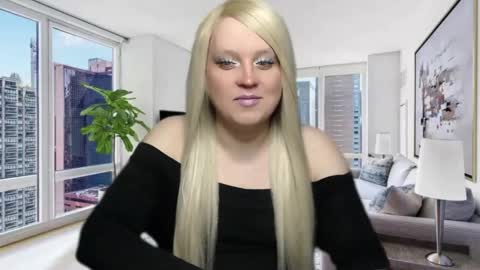 Miley online show from 03-01-25, 03:21