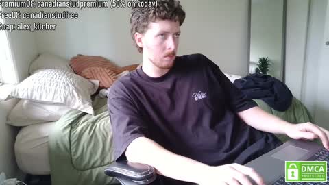 Snapshot of canadianstud18 chatting on 12-03-24, 06:49 Devon online show from 12-03-24, 06:49