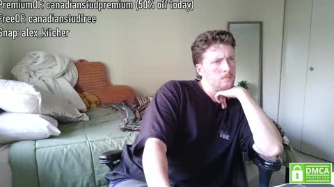 Snapshot of canadianstud18 chatting on 12-30-24, 09:40 Devon online show from 12-30-24, 09:40